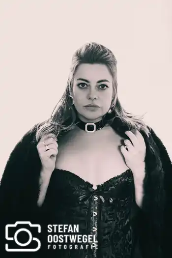 Flo – foto 11